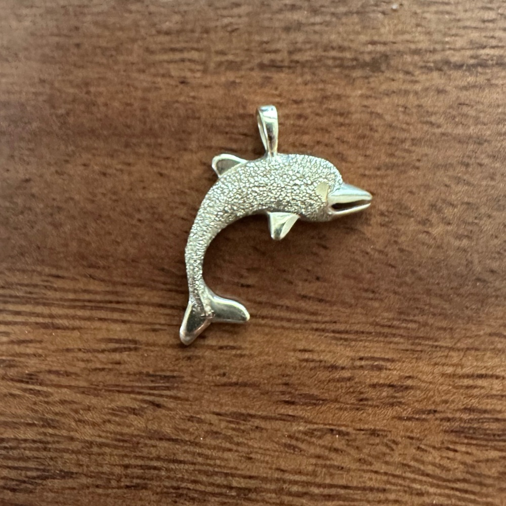14k yellow gold Dolphin pendant